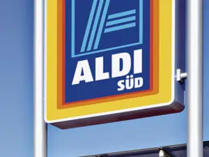 Aldi sued Logo