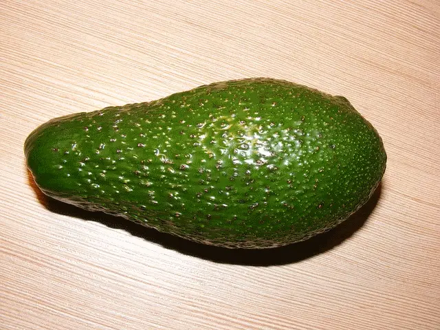 Avocado mach schön und ist gesund