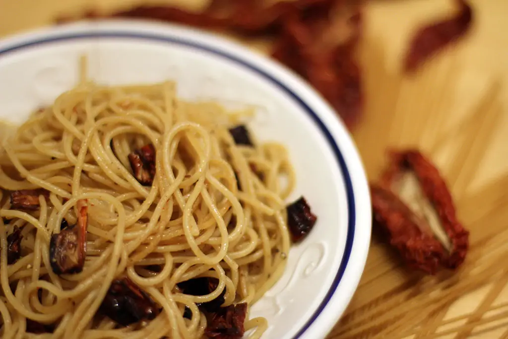 Fasten Spaghetti Aglio y Olio