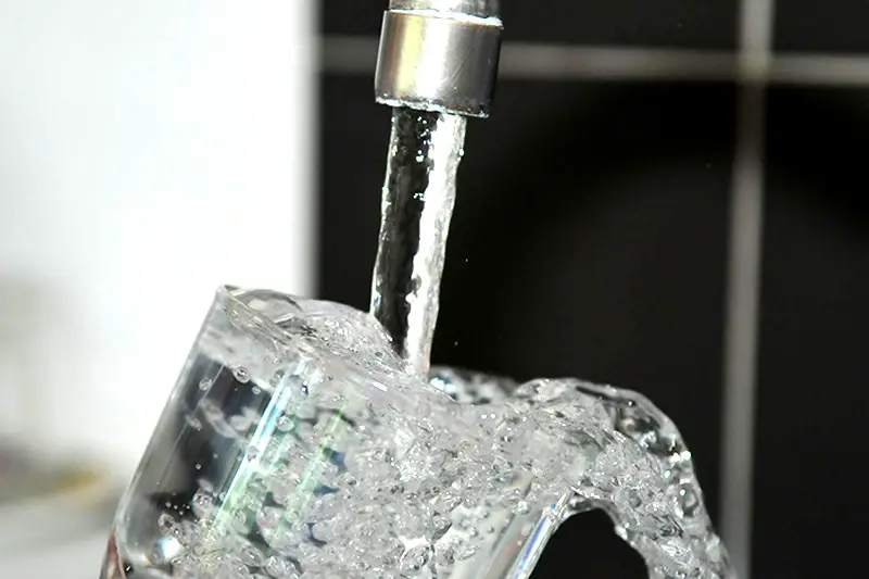 Test: Leitungswasser besser als Mineralwasser