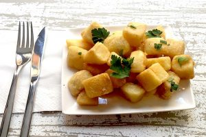 Wie lange müssen Kartoffeln kochen?