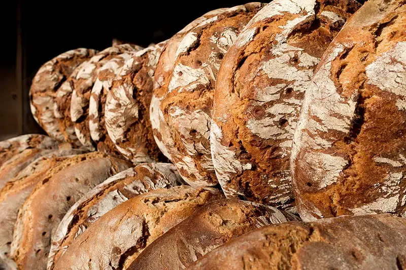 Brot Bäckerei Holzofenbrot