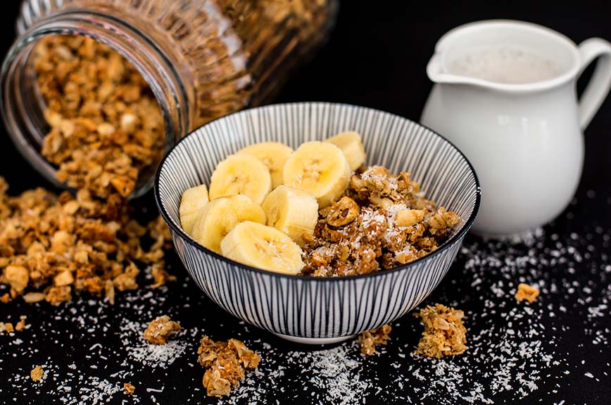 Banane-Kokos-Granola