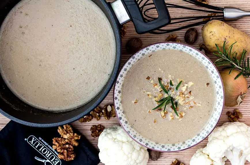 Nussige Blumenkohlsuppe Rezept vegan