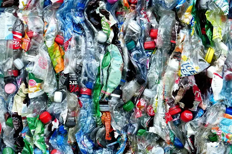 Plastik: Ein unnötiges Übel der Menschheit | WirEssenGesund.de