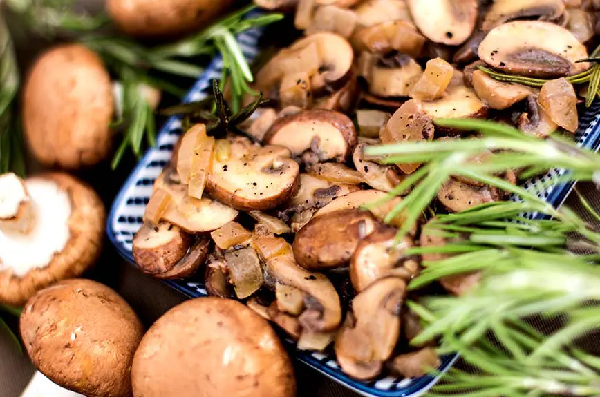 Fruchtig eingelegte Champignons - WirEssenGesund