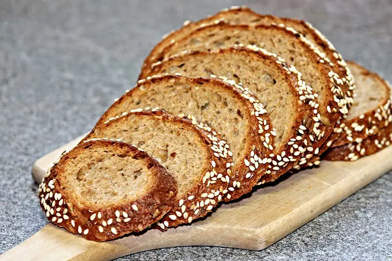 Brot - Infos, Rezepte und vieles mehr auf WirEssenGesund.de