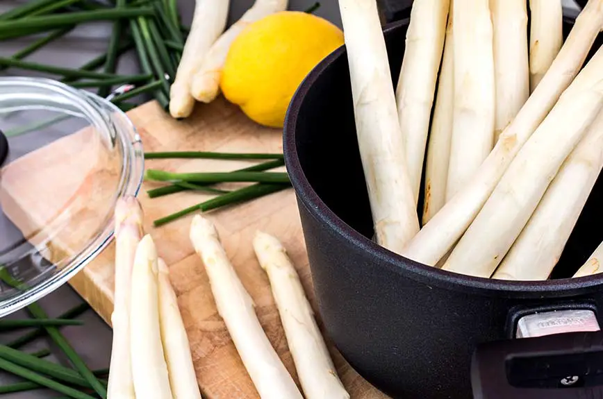 Spargelsuppe vegan Rezept Zutaten