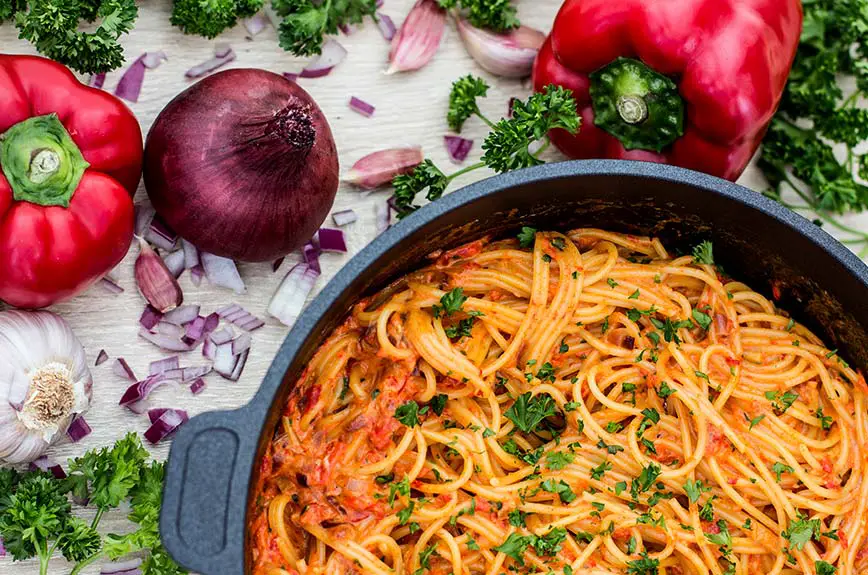 Spaghetti Paprikasauce vegan Rezept