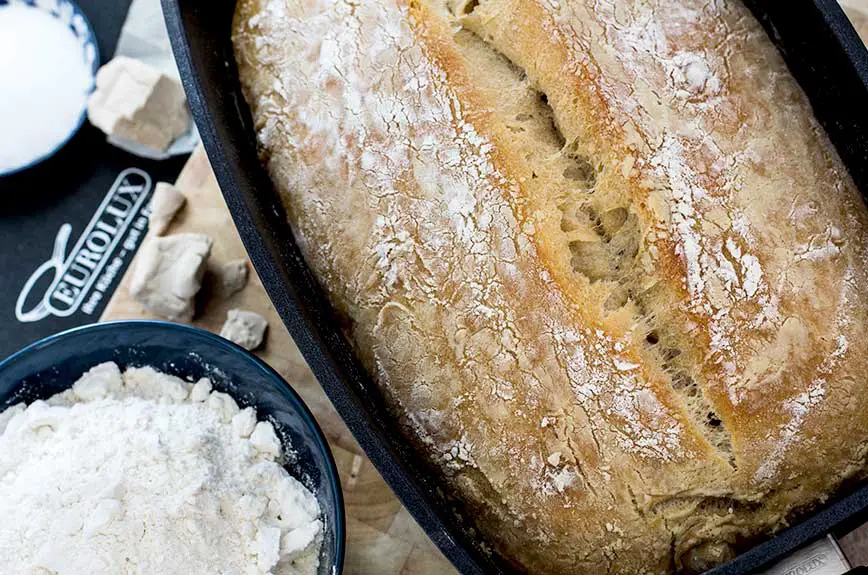 Brot im Bräter Rezept