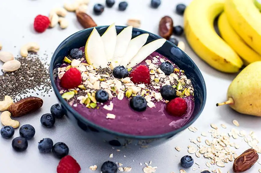 Wildheidelbeer Pulver Smoothie Bowl Rezept