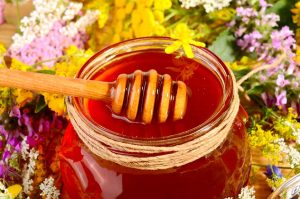 Ist Honig gesünder als Zucker?