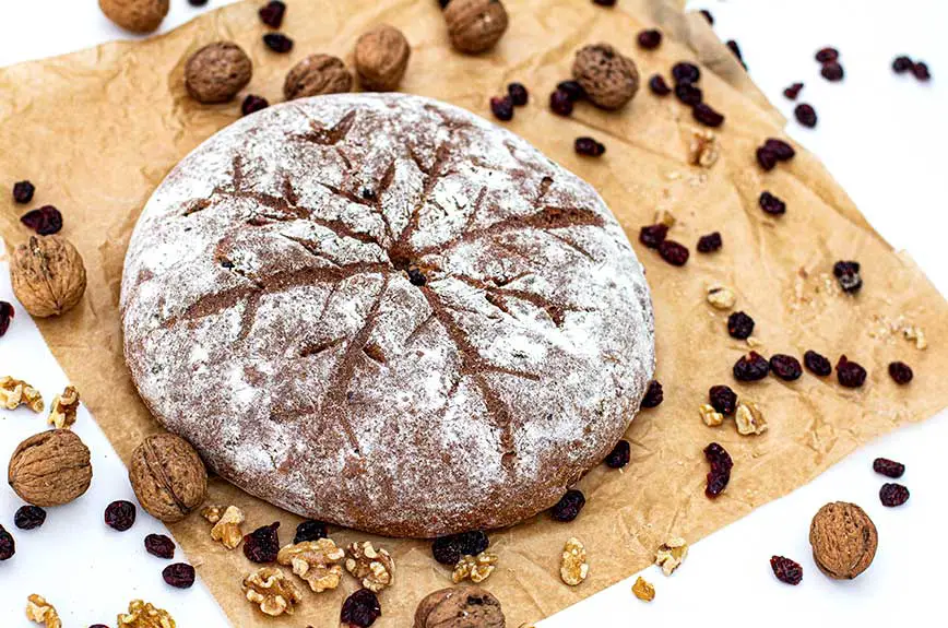 Cranberry-Walnussbrot-Brot selber backen