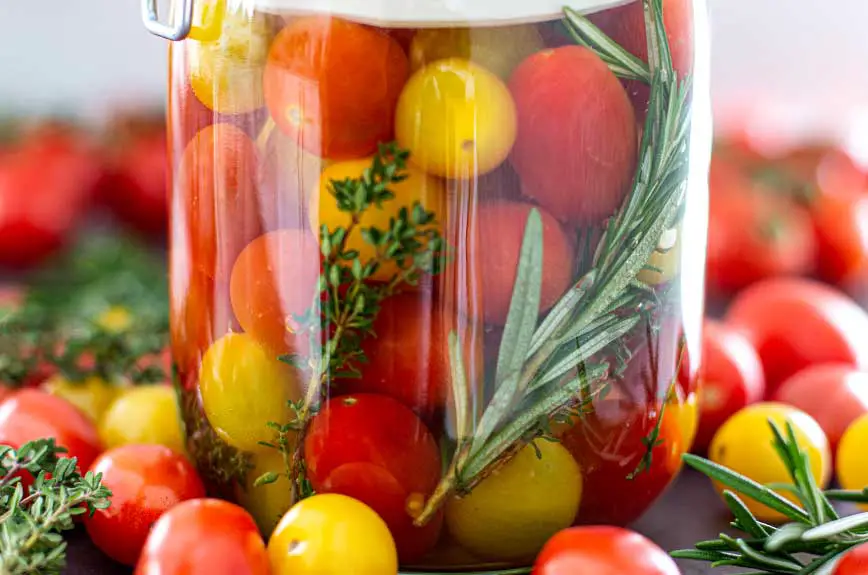 Fermentierte Tomaten verfeinern